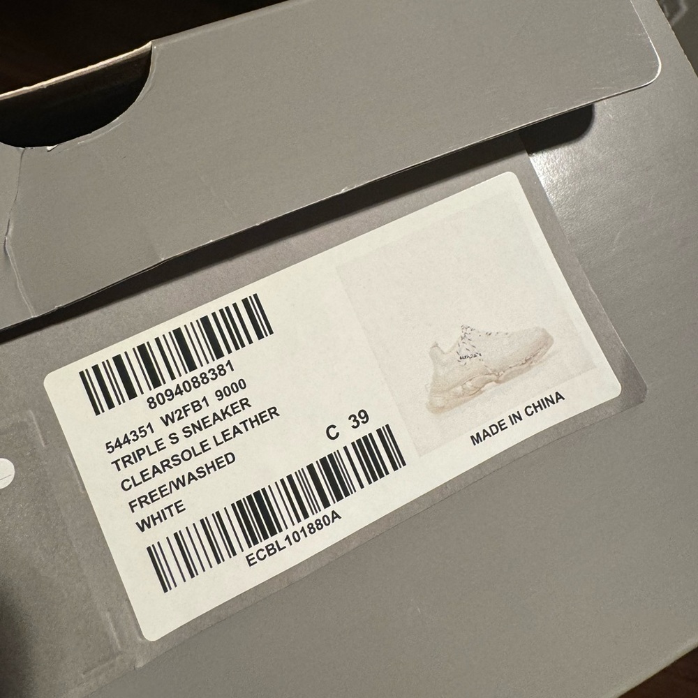 Balenciaga triple S sneaker - clear sole Size 39 - Picture 11 of 11
